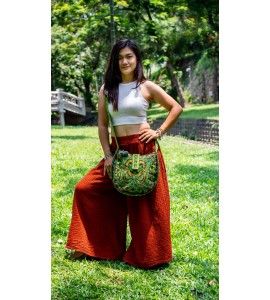 Green bird embroidered crossbody bag